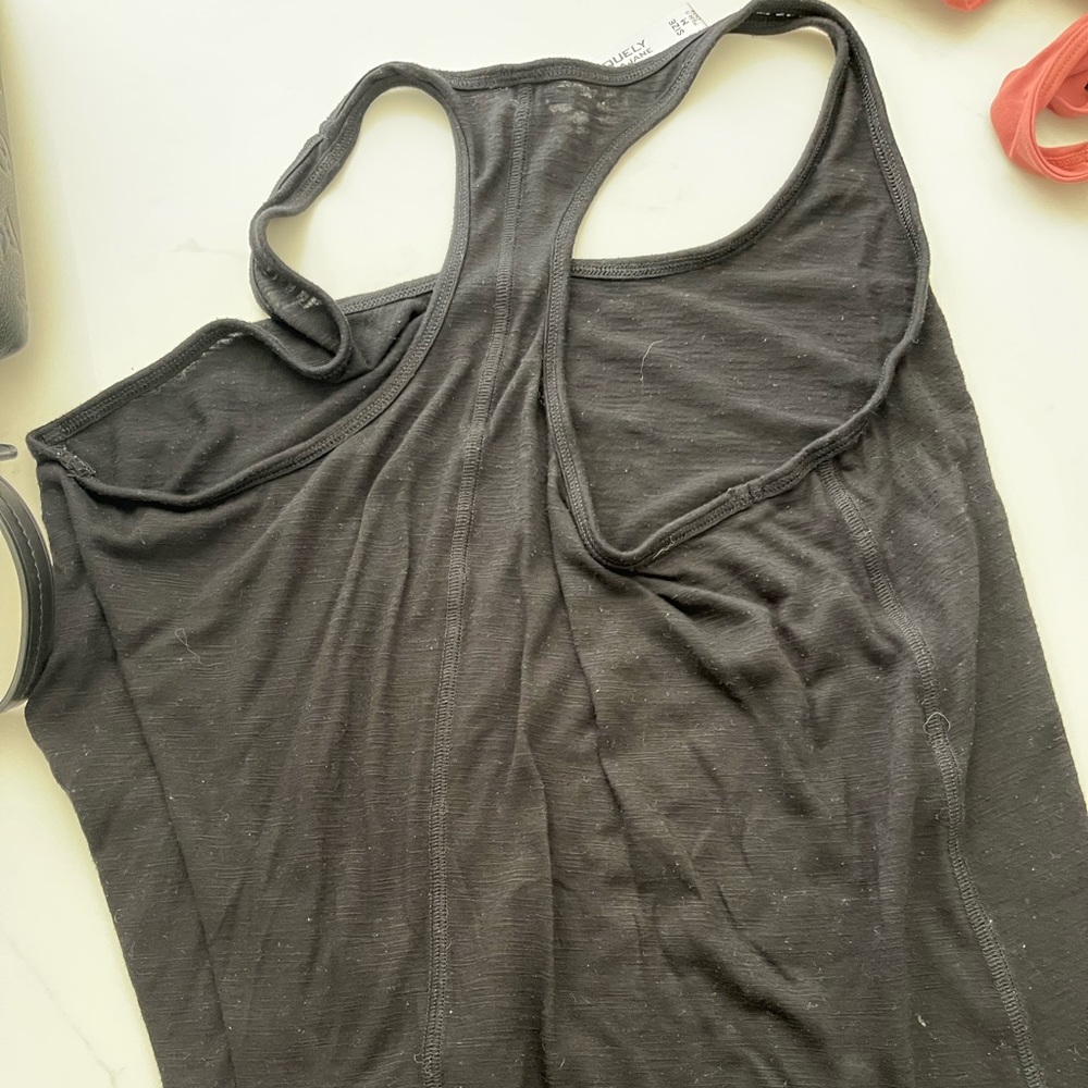 Womens Lorna Jane racerback size M